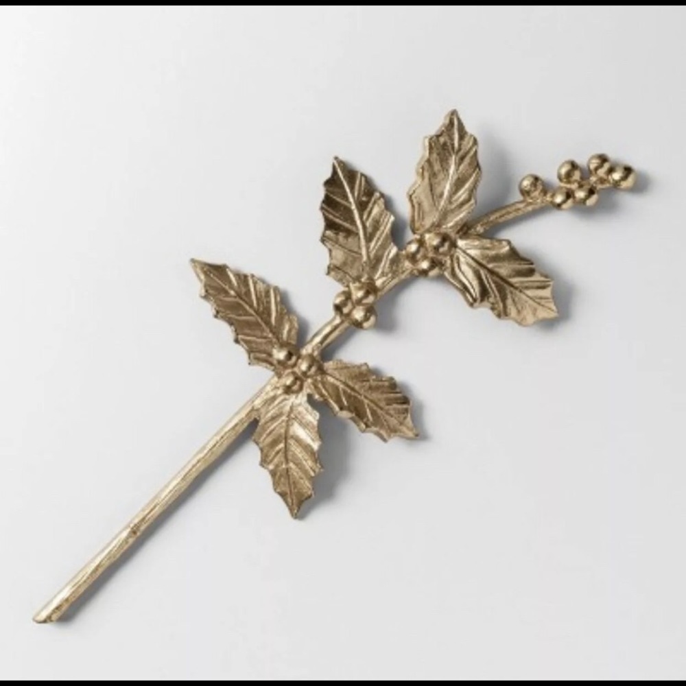 Opalhouse Metal Leaf & Berry Stem Holly Gold 18”